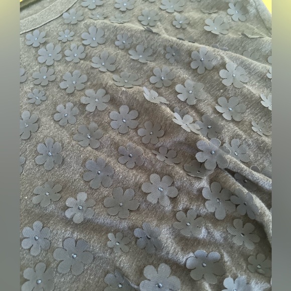 Tommy Bahama Navy Blouse With Flowers Size XS 100% linen - Picture 5 of 5